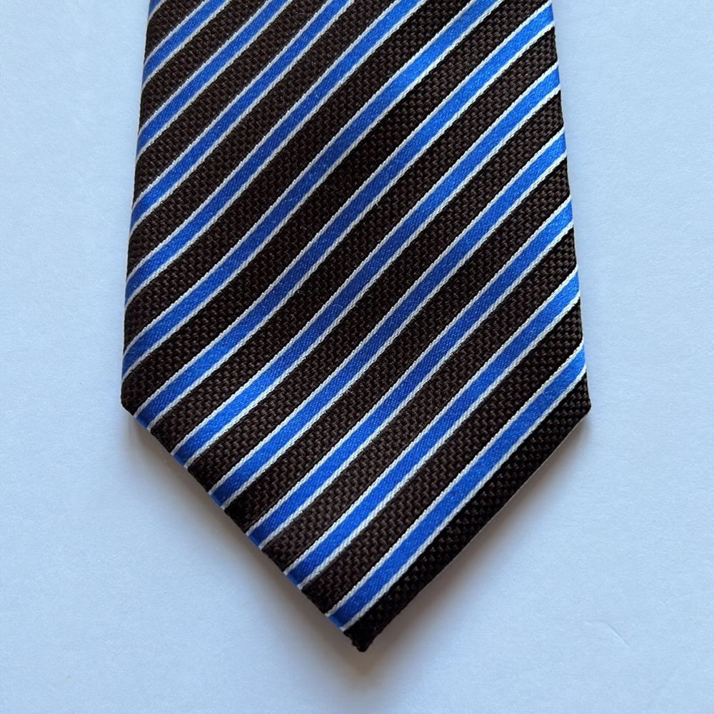 Countess Mara silk tie. Blue and  dark brown stripes.